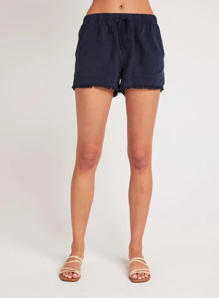 Bella Dahl Frayed Hem Pocket Short 8211 Endless Sea Women Shorts