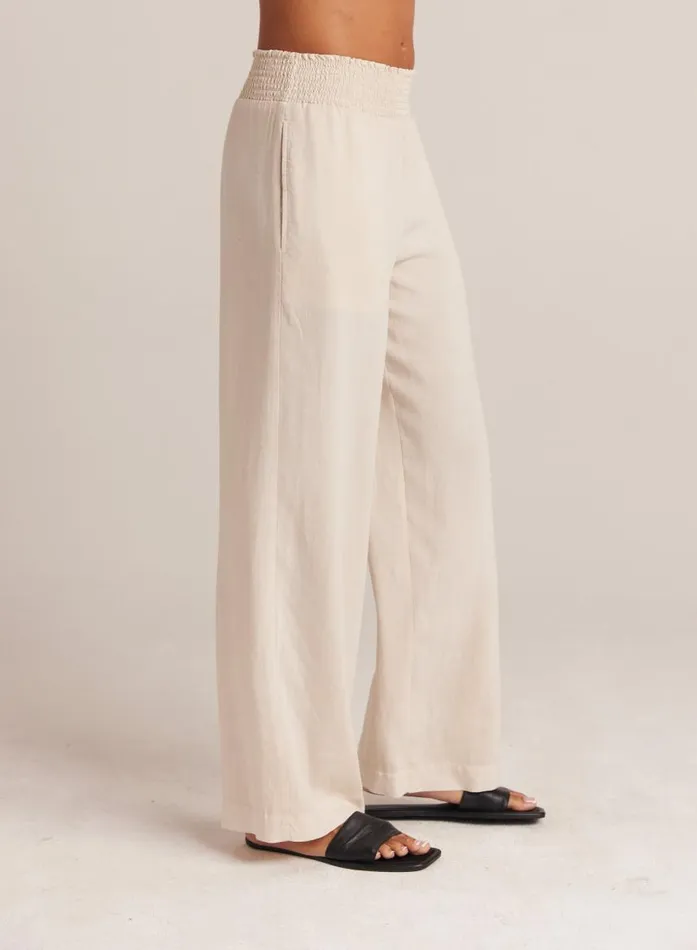 Bella Dahl Smocked Waist Wide Leg 8211 Cliffside Women Pants Bella Dahl Smocked Waist Wide Leg 8211 Cliffside Women Pants