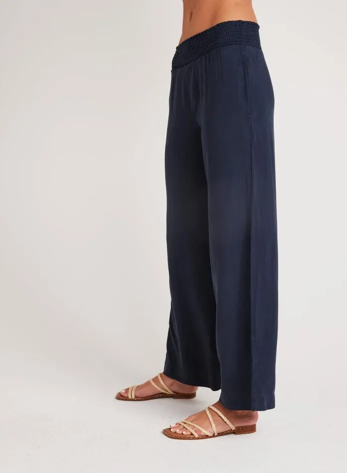 Bella Dahl Smocked Waist Wide Leg 8211 Endless Sea Women Pants Bella Dahl Smocked Waist Wide Leg 8211 Endless Sea Women Pants