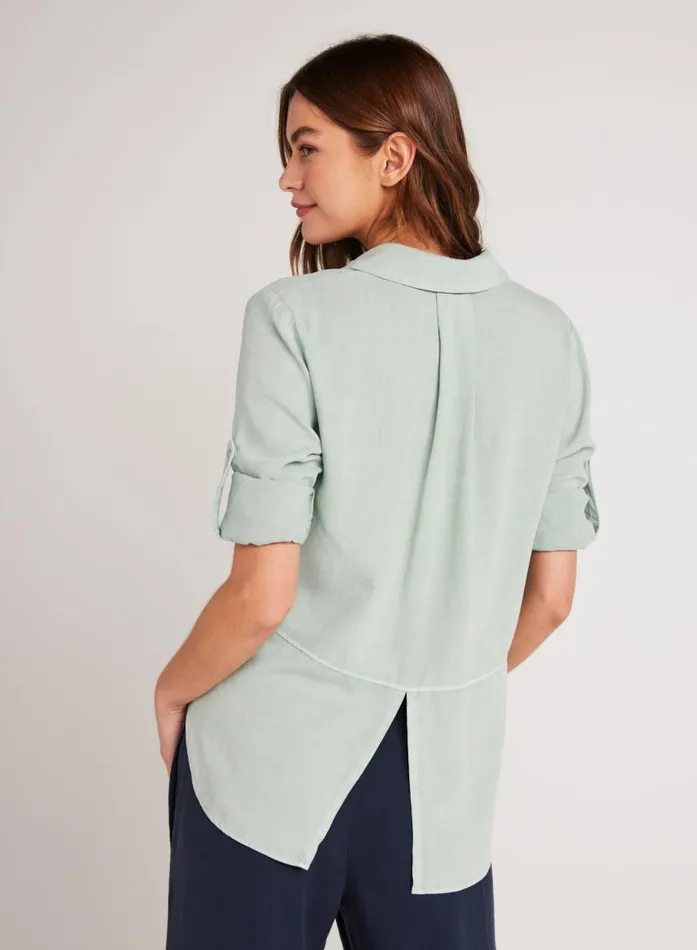 Bella Dahl Split Back Button Down 8211 Oasis Green Women Button Down Bella Dahl Split Back Button Down 8211 Oasis Green Women Button Down