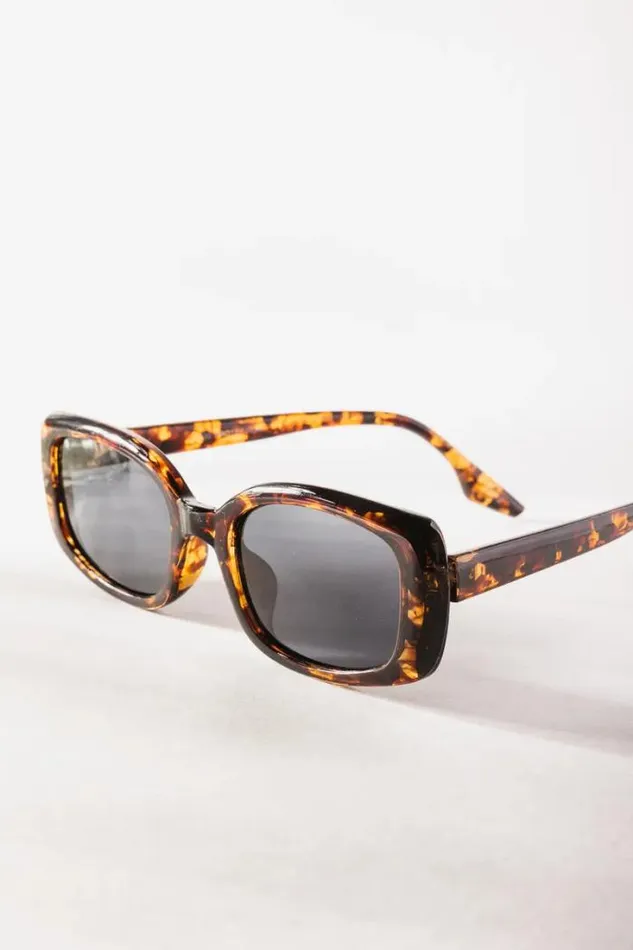 Bohme Sunglasses Kyler Sunglasses In Tortoise Tortoise 8211 Women