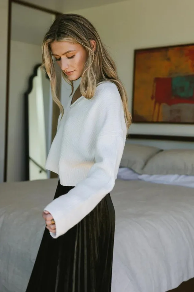 Bohme Sweaters Lyra VNeck Sweater In Cream 8211 FINAL SALE Cream 8211 Women Bohme Sweaters Lyra VNeck Sweater In Cream 8211 FINAL SALE Cream 8211 Women