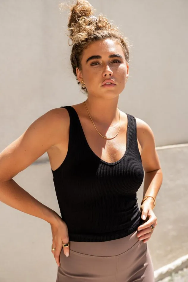 Bohme Tops Jessica Cropped Tank In Black Black 8211 Women