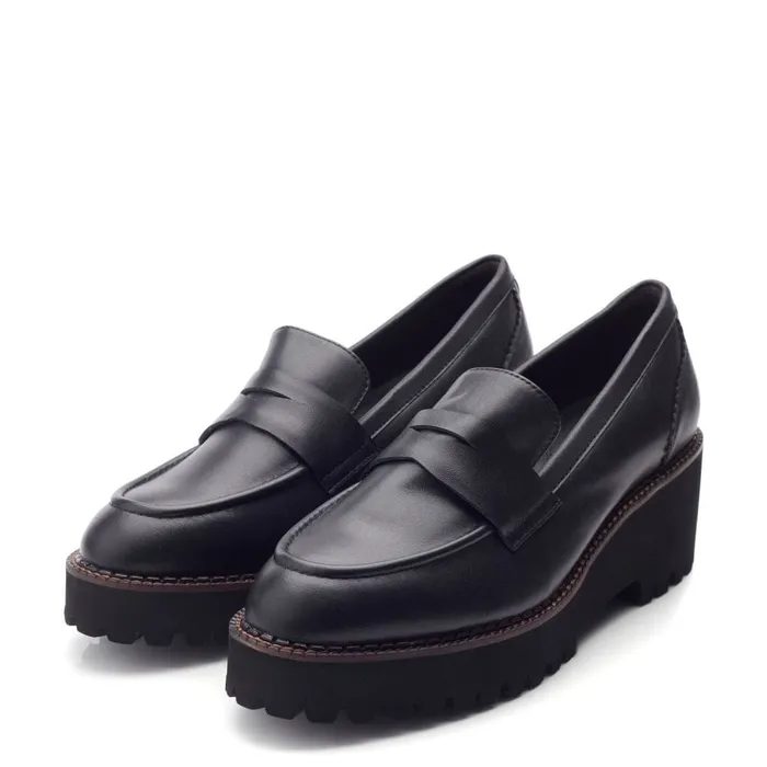 Brogues And Loafers Women Moda In Pelle Florette Black Leather
