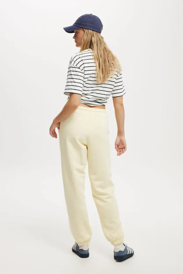 Cotton On SweatsandHoodies Classic Fleece Sweatpant Lemon Icing 8211 Women Cotton On SweatsandHoodies Classic Fleece Sweatpant Lemon Icing 8211 Women