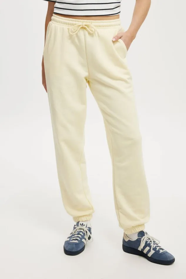 Cotton On SweatsandHoodies Classic Fleece Sweatpant Lemon Icing 8211 Women Cotton On SweatsandHoodies Classic Fleece Sweatpant Lemon Icing 8211 Women