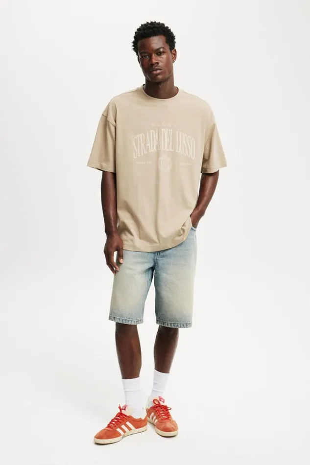 Cotton On Tees and Tanks Box Fit Graphic TShirt Gravel Stonestrada Del Lusso 8211 Men Cotton On Tees and Tanks Box Fit Graphic TShirt Gravel Stonestrada Del Lusso 8211 Men