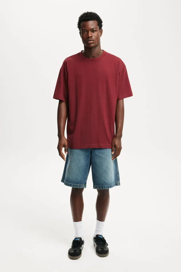 Cotton On Tees and Tanks Box Fit TShirt Dark Carmine 8211 Men Cotton On Tees and Tanks Box Fit TShirt Dark Carmine 8211 Men