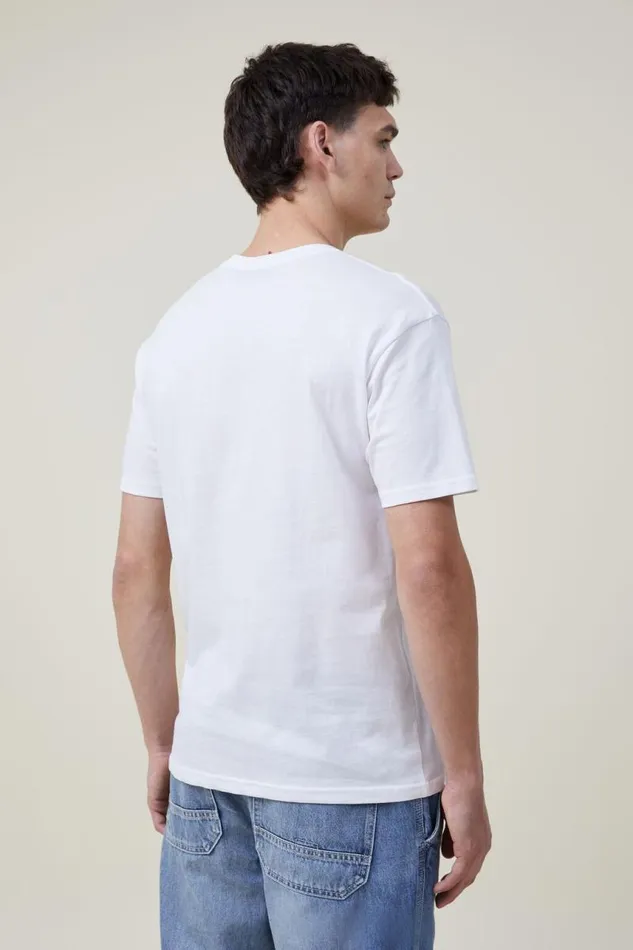 Cotton On Tees and Tanks Corona Premium Loose Fit TShirt Lcn Cor Whitecorona 8211 Beach Club 8211 Men Cotton On Tees and Tanks Corona Premium Loose Fit TShirt Lcn Cor Whitecorona 8211 Beach Club 8211 Men