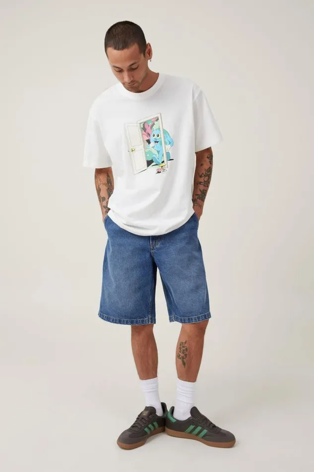 Cotton On Tees and Tanks Dabsmyla Loose Fit TShirt Lcn Dab Vintage White World Peace 8211 Men Cotton On Tees and Tanks Dabsmyla Loose Fit TShirt Lcn Dab Vintage White World Peace 8211 Men