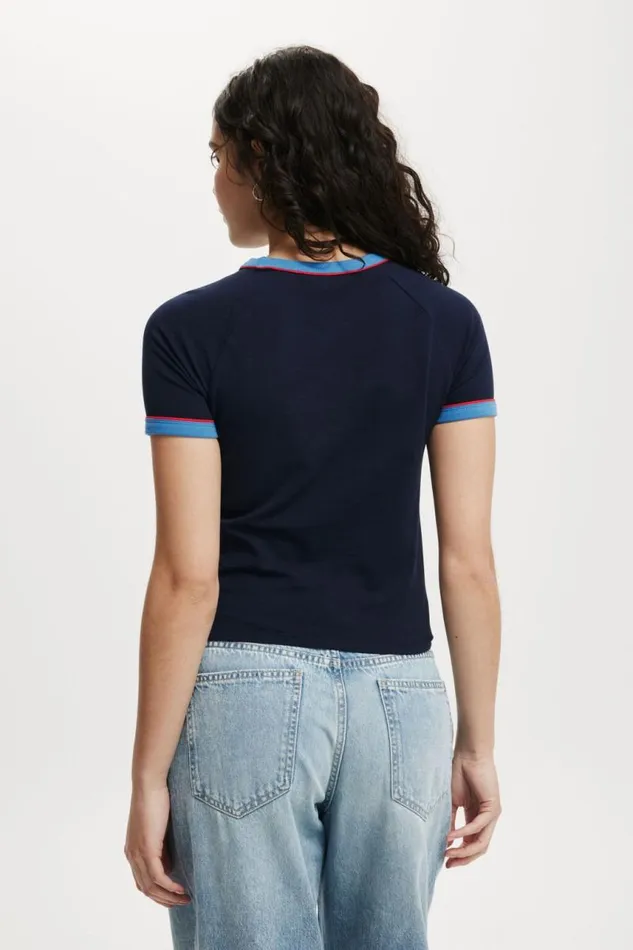 Cotton On Tops Fitted Graphic Lcn Raglan Longline Tee 84 Winter Night 8211 Women