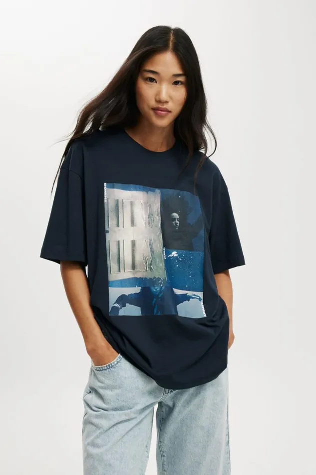 Cotton On Tops The Lcn Music Boxy Graphic Tee Lcn Br Billie Eilish Fall Apart Ink Navy 8211 Women Cotton On Tops The Lcn Music Boxy Graphic Tee Lcn Br Billie Eilish Fall Apart Ink Navy 8211 Women