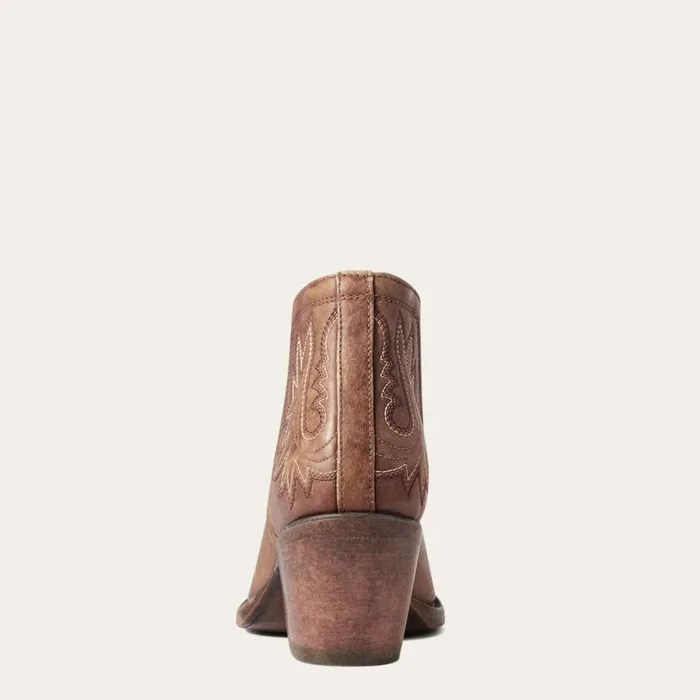 Dixon R Toe Western Boot Naturally Distressed Brown Women Ariat Western Boots Dixon R Toe Western Boot Naturally Distressed Brown Women Ariat Western Boots