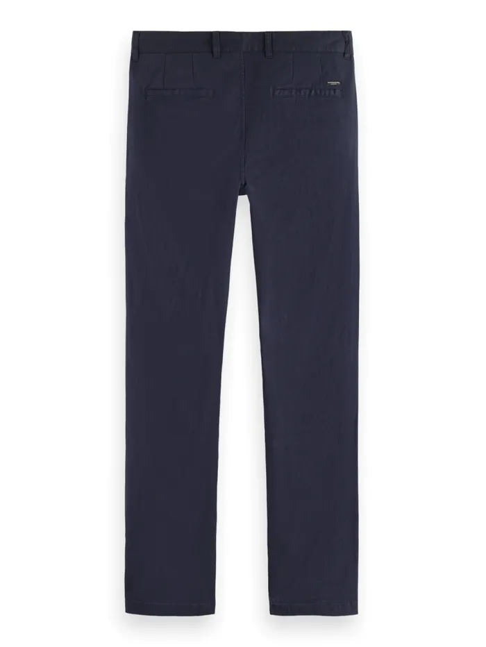 Essential Stuart 8211 Cottonblend Twill Chino Sand Men Scotch and Soda Essentials Essential Stuart 8211 Cottonblend Twill Chino Sand Men Scotch and Soda Essentials