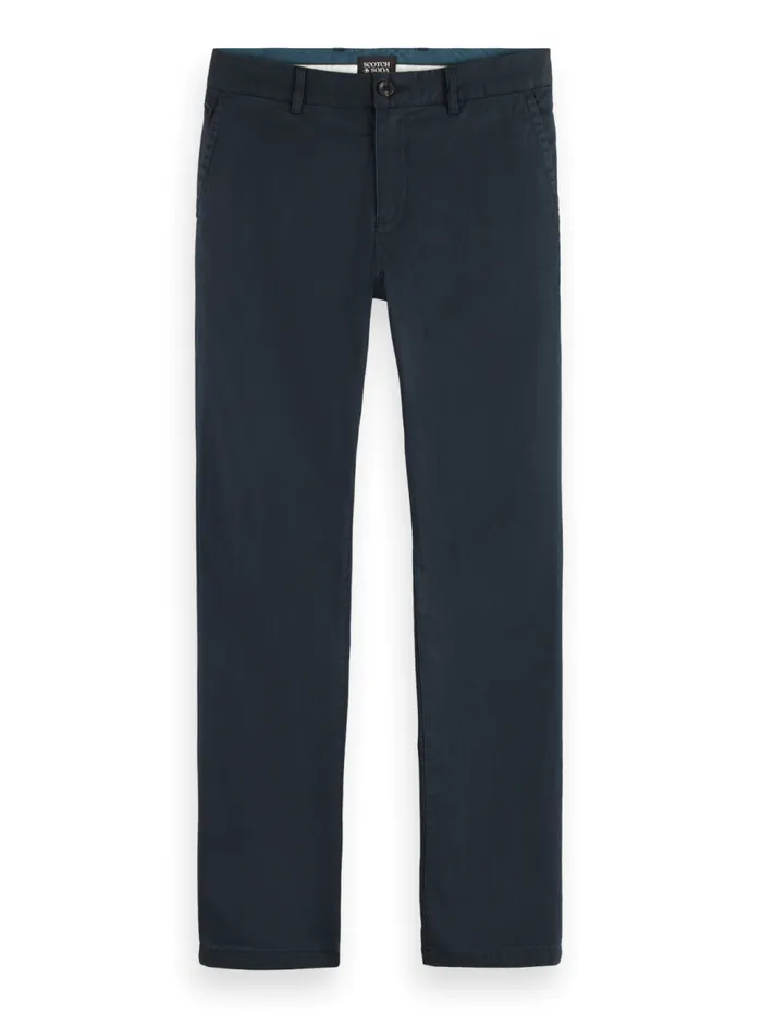 Essential Stuart 8211 Cottonblend Twill Chino Sand Men Scotch and Soda Essentials Essential Stuart 8211 Cottonblend Twill Chino Sand Men Scotch and Soda Essentials