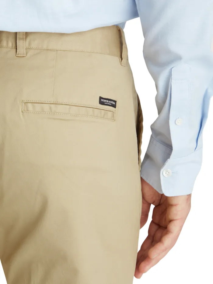Essential Stuart 8211 Cottonblend Twill Chino Sand Men Scotch and Soda Essentials Essential Stuart 8211 Cottonblend Twill Chino Sand Men Scotch and Soda Essentials