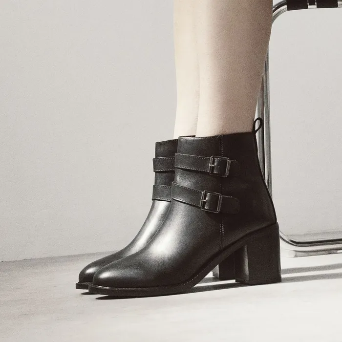 Heeled And Wedge Boots Women Moda In Pelle Bsoleful BAstoria Black Leather