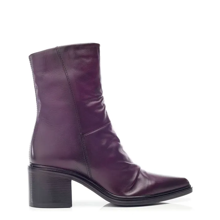 Heeled And Wedge Boots Women Moda In Pelle Oppal Purple Leather