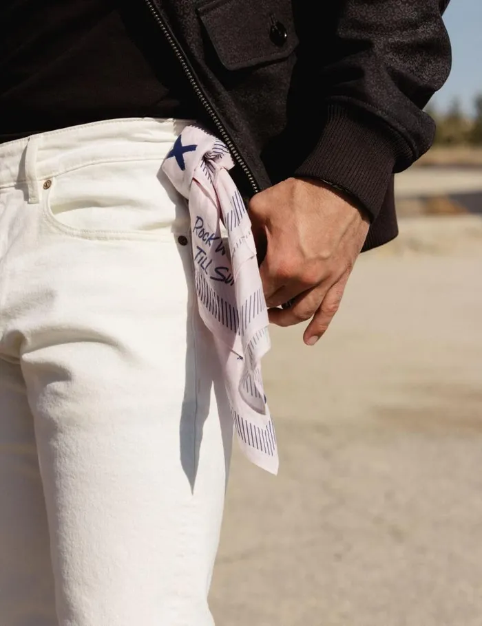 JOE JONAS X SCOTCH SODA THE ZEE 8211 VINTAGE WHITE Vintage White Men Scotch and Soda Pants JOE JONAS X SCOTCH SODA THE ZEE 8211 VINTAGE WHITE Vintage White Men Scotch and Soda Pants