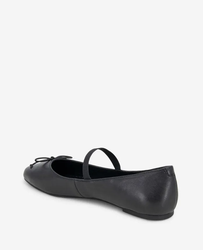 Kenneth Cole Flats and Loafers Women Myra Leather Ballet Flat Black