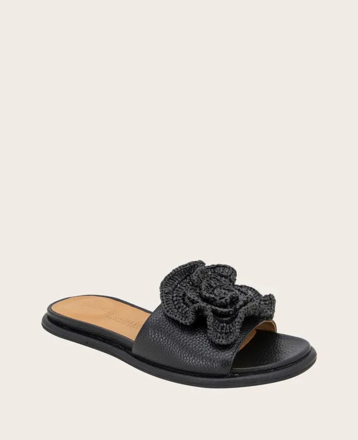 Kenneth Cole Sandals and Wedges Women GENTLE SOULS Lucy Sandal Black Leather