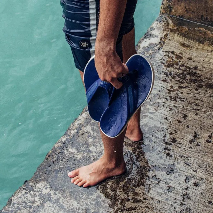 Men Leeward Mens Everyday Beach Sandals Navy Olukai WaterFriendly