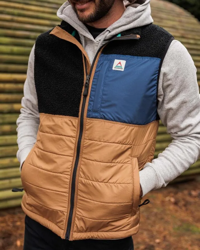 Men Tops Passenger Born Explorer Recycled PolarLined Sherpa Vest Black Black