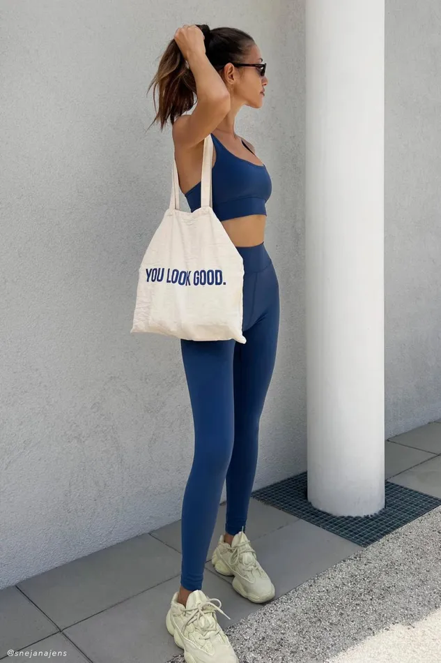 Meshki Activewear Bottoms Venus V Back Leggings 8211 Navy Navy 8211 Women