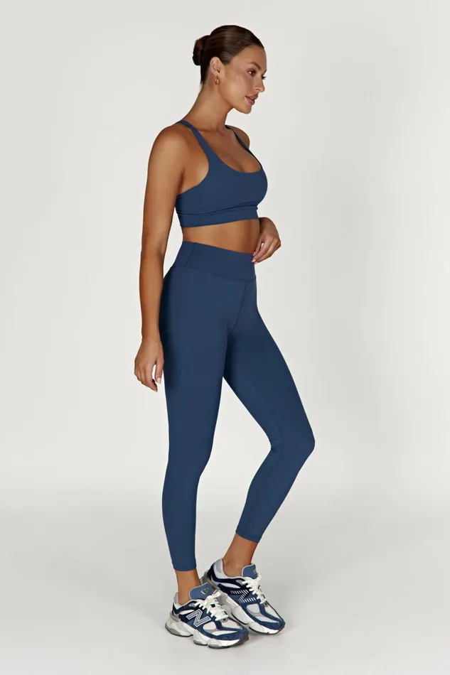 Meshki Activewear Bottoms Venus V Back Leggings 8211 Navy Navy 8211 Women Meshki Activewear Bottoms Venus V Back Leggings 8211 Navy Navy 8211 Women
