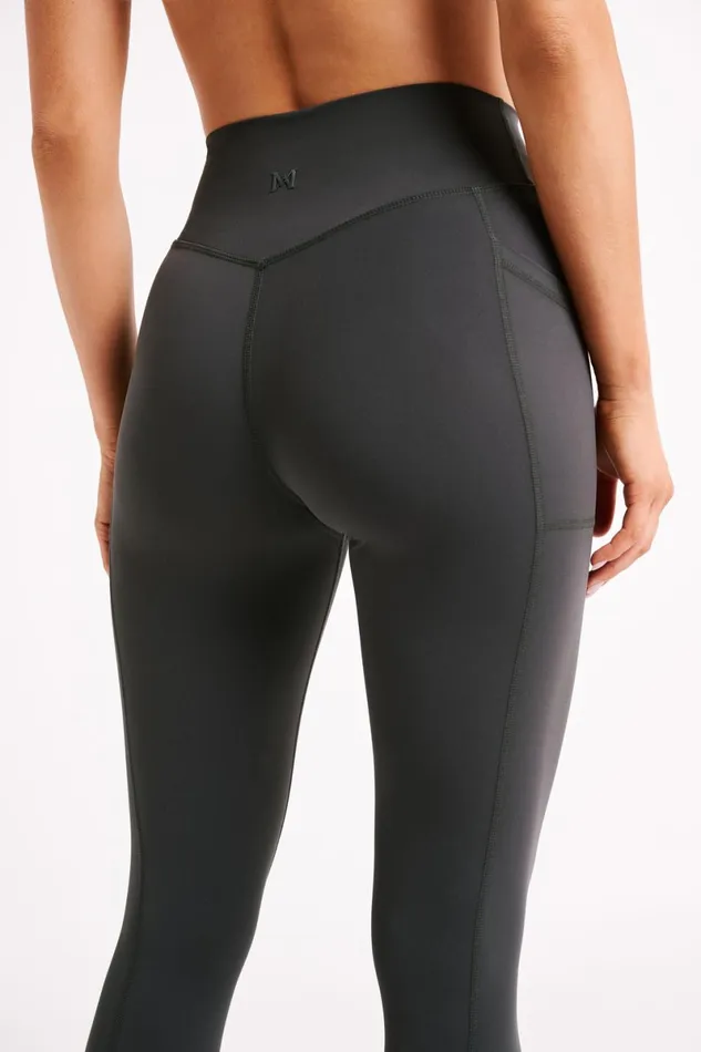 Meshki Activewear Briar V Back Leggings With Pockets 8211 Charcoal Charcoal 8211 Women