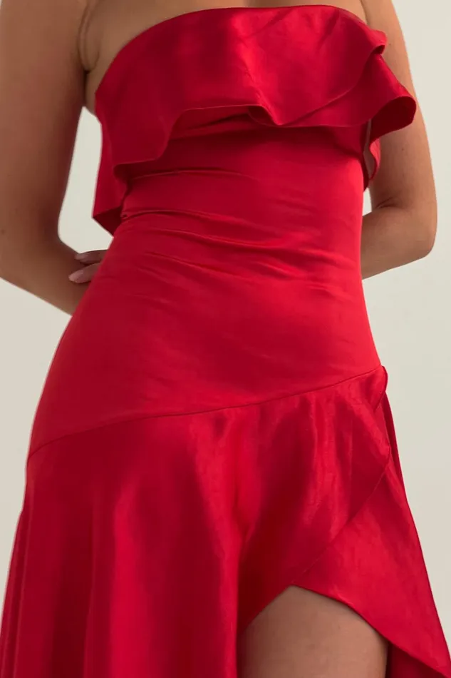 Meshki Midi Dresses Sulianna Strapless Ruffle Midi Dress 8211 Vermilion Red Vermilionred 8211 Women