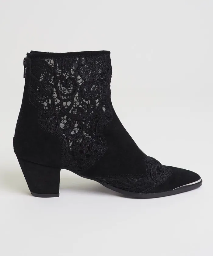 One Teaspoon Footwear BLACK LACE SANDERSON BOOT 8211 Women