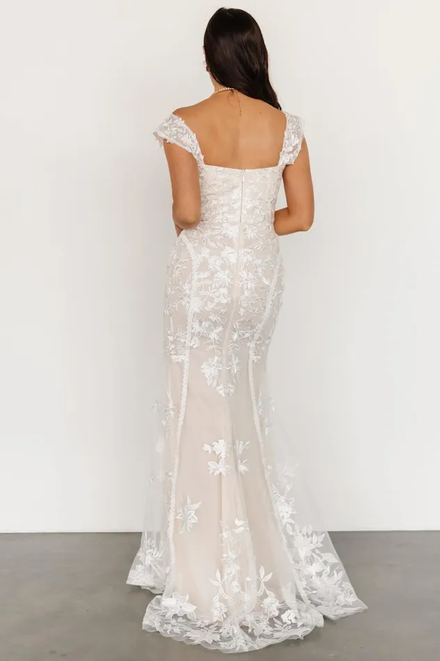 Peony Lace Bridal Gown Ivory Women Baltic Born Bridal