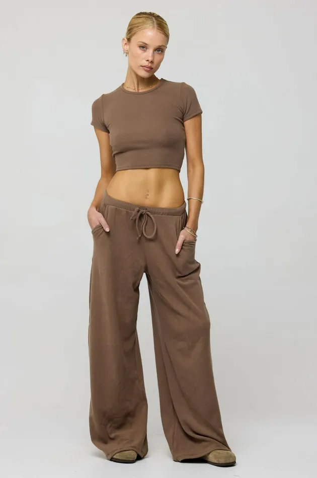 RESA Lounge Baby Tee Rib In Chai 8211 Women