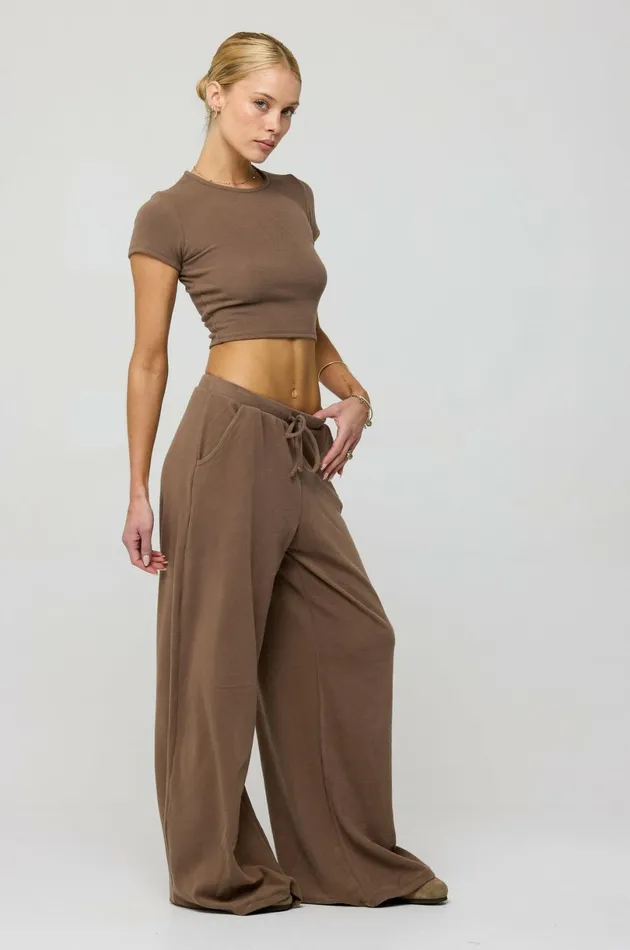 RESA Lounge Baby Tee Rib In Chai 8211 Women