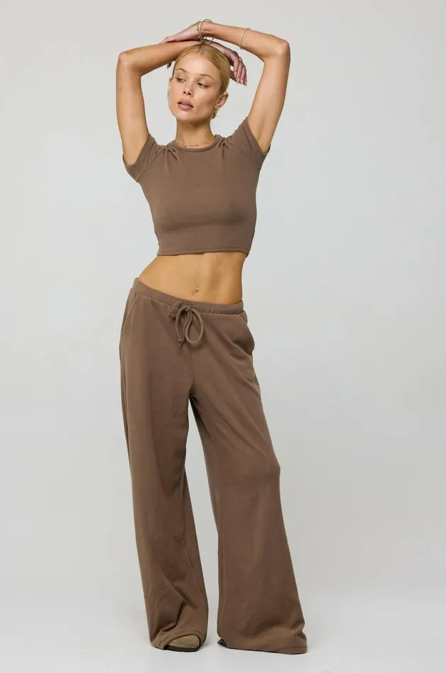 RESA Lounge Baby Tee Rib In Chai 8211 Women