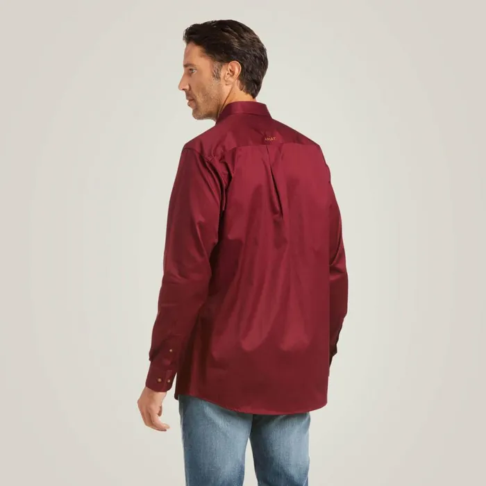 Solid Twill Fitted Shirt Burgundy Men Ariat Button Down Shirts Solid Twill Fitted Shirt Burgundy Men Ariat Button Down Shirts