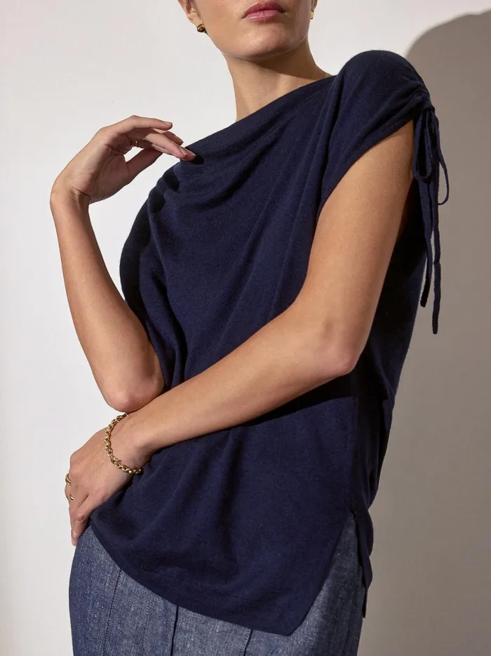 The Vos Top Baltic Navy Women Brochu Walker Tops