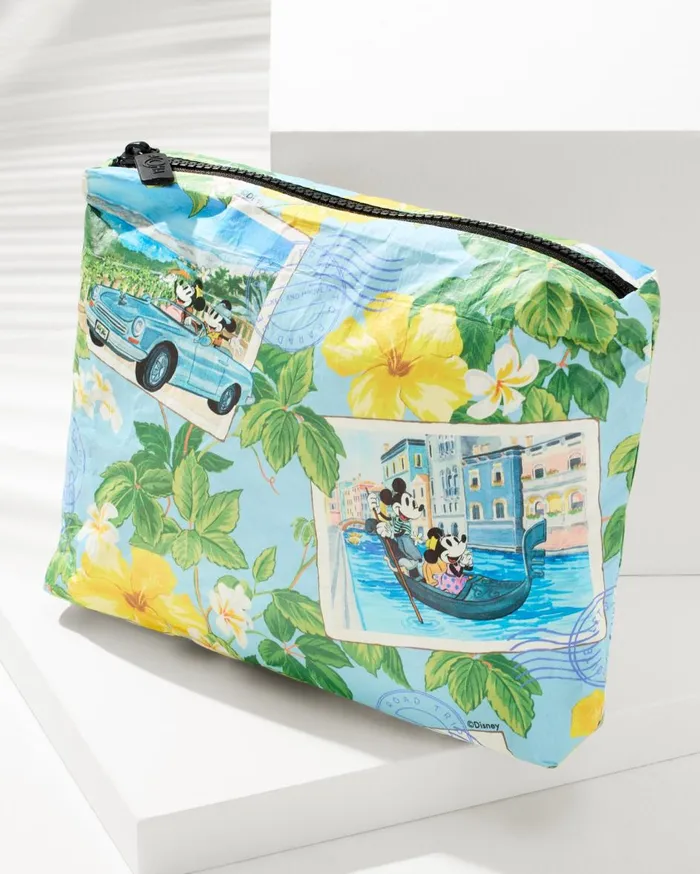 Tommy Bahama Disney X Aloha Collection Postcard To Paradise Small Pouch Postcard To Paradise WomenBeach and Home Luggage and Travel Tommy Bahama Disney X Aloha Collection Postcard To Paradise Small Pouch Postcard To Paradise WomenBeach and Home Luggage and Travel