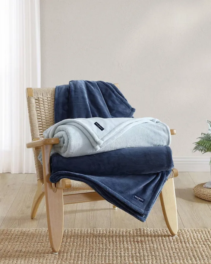 Tommy Bahama Plush Fleece Pastel Blue FullQueen Blanket Pastel Blue Beach and Home Bedding Tommy Bahama Plush Fleece Pastel Blue FullQueen Blanket Pastel Blue Beach and Home Bedding