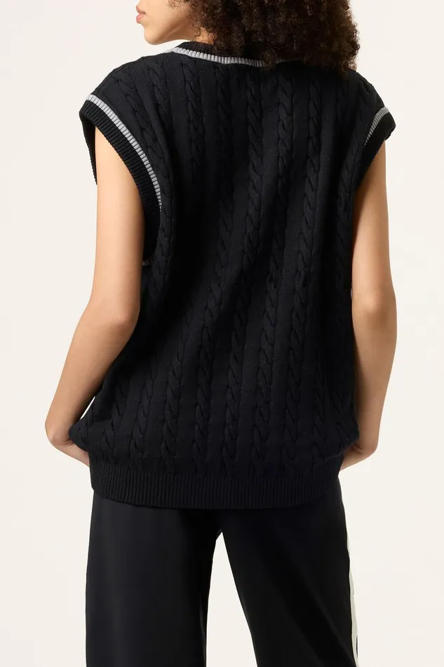 Tops and TShirts Men Fila Baseline Cable Knit Vest 002 Blackultimate Gray Tops and TShirts Men Fila Baseline Cable Knit Vest 002 Blackultimate Gray