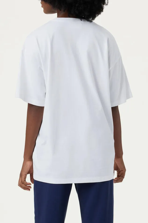 Tops and TShirts Women Fila Classic Relaxed Tee 100 White Tops and TShirts Women Fila Classic Relaxed Tee 100 White