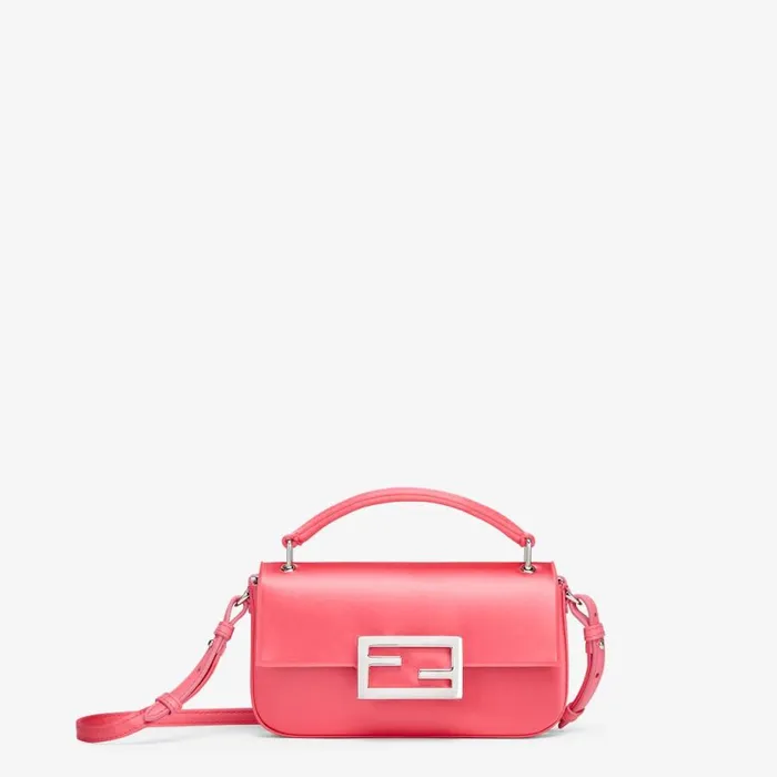 Woman Pink Satin Pouch Pink Fendi Mini Bags