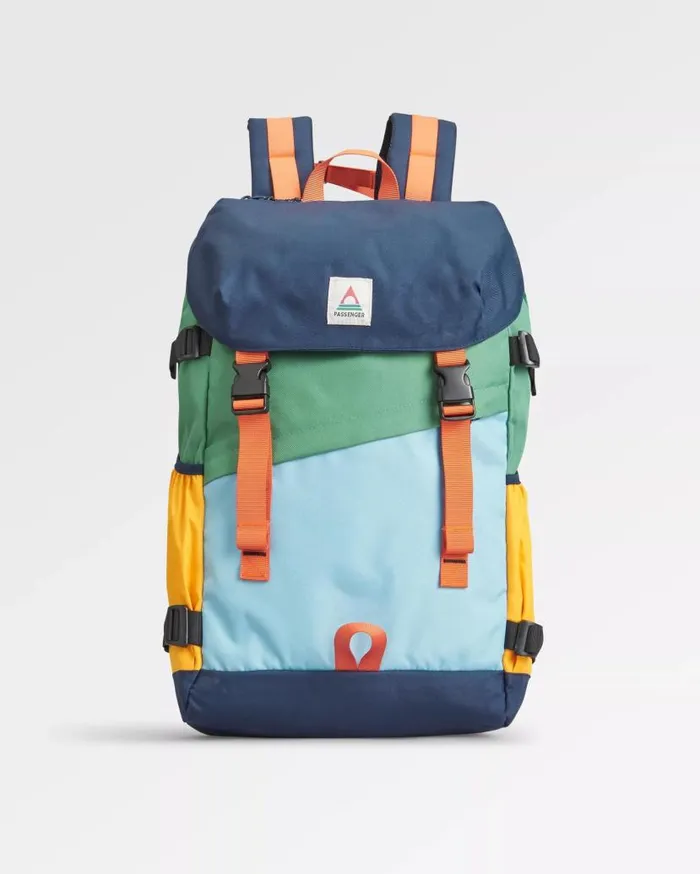 WomenMen Backpacks and Bags Passenger Boondocker Recycled 26L Backpack Navy Laurel Green Blue Haze Navy Laurel Green Blue Haze