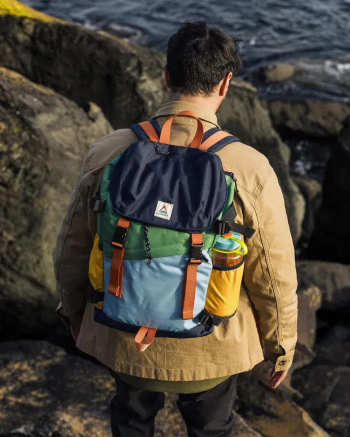 WomenMen Backpacks and Bags Passenger Boondocker Recycled 26L Backpack Navy Laurel Green Blue Haze Navy Laurel Green Blue Haze