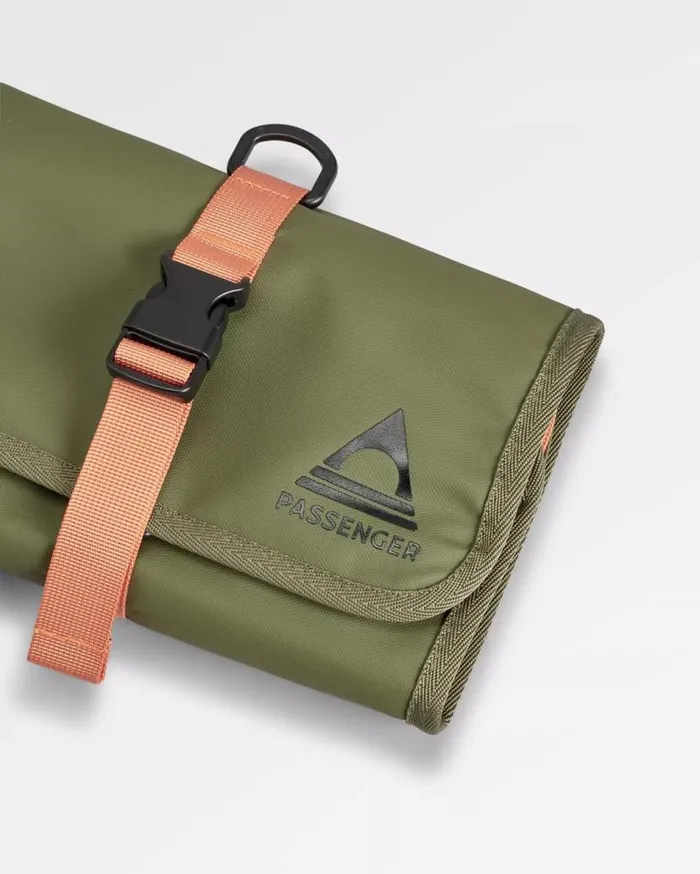 WomenMen Backpacks and Bags Passenger Drop Recycled Wash Kit Khaki Khaki