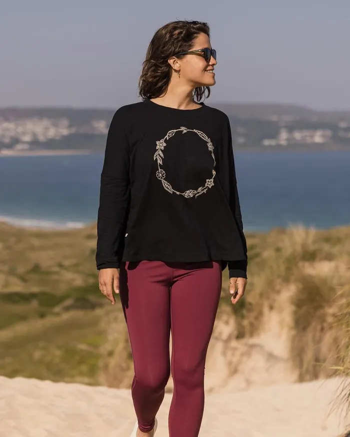 Women Tops Passenger Daisy Chain Recycled Cotton LS TShirt Black Black