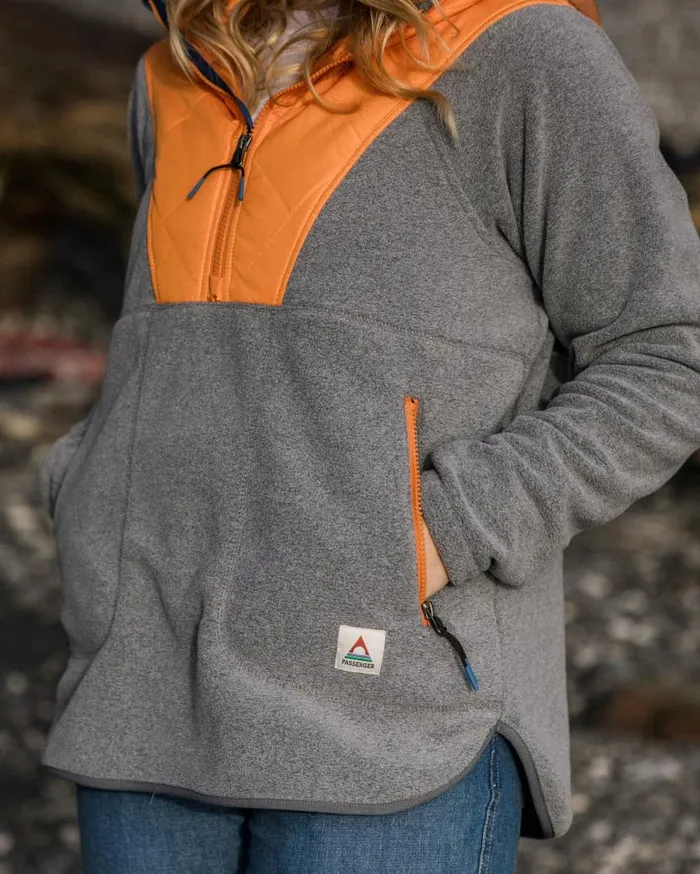 Women Tops Passenger Juana Recycled Polar Hooded Fleece Grey Marl Grey Marl